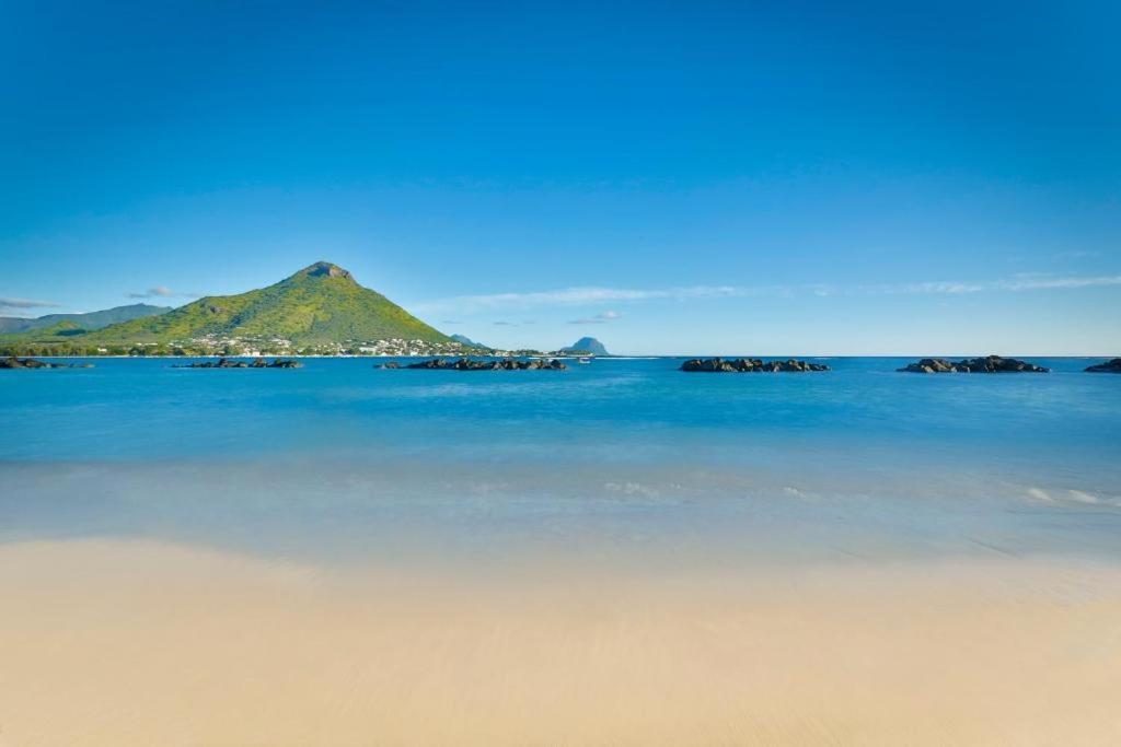Wolmar Flic En Flac 3 Bedroom Beach Villa エクステリア 写真