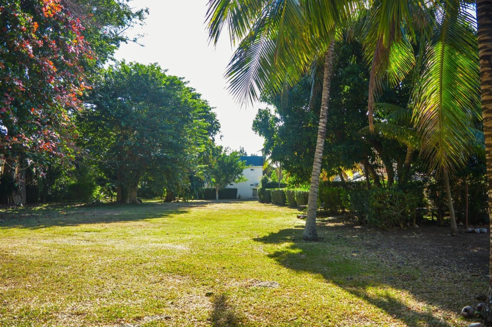 Wolmar Flic En Flac 3 Bedroom Beach Villa エクステリア 写真