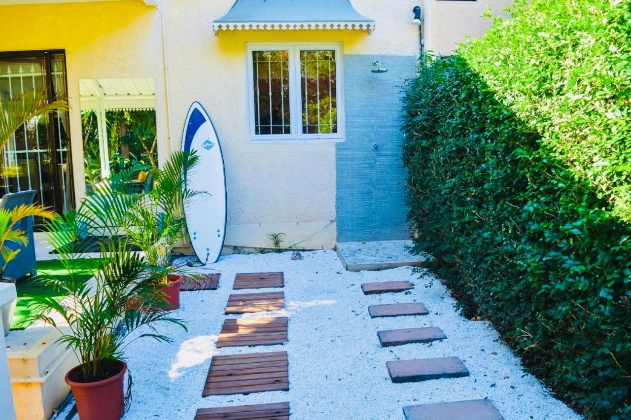 Wolmar Flic En Flac 3 Bedroom Beach Villa エクステリア 写真
