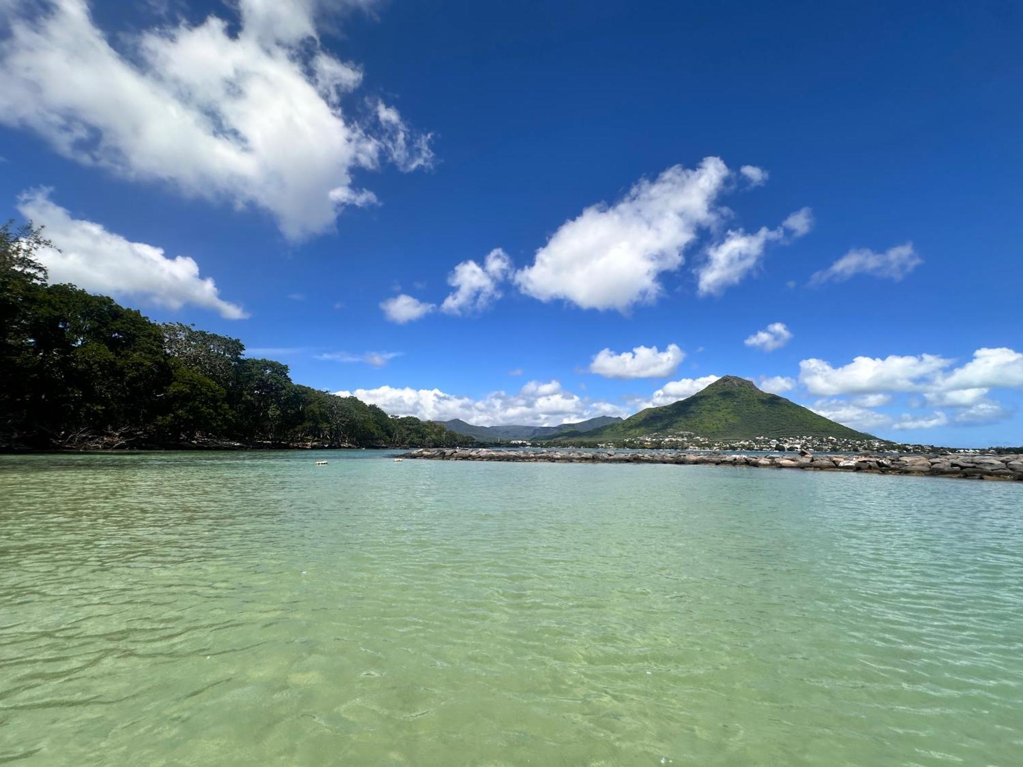 Wolmar Flic En Flac 3 Bedroom Beach Villa エクステリア 写真